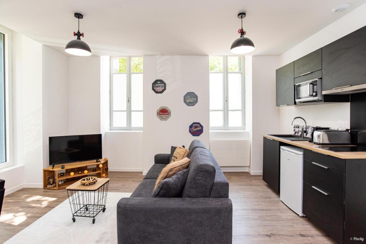 Fontaines De Valence D'Agen Centre Ville Netflix Proche Parking Gratuit Exterior photo