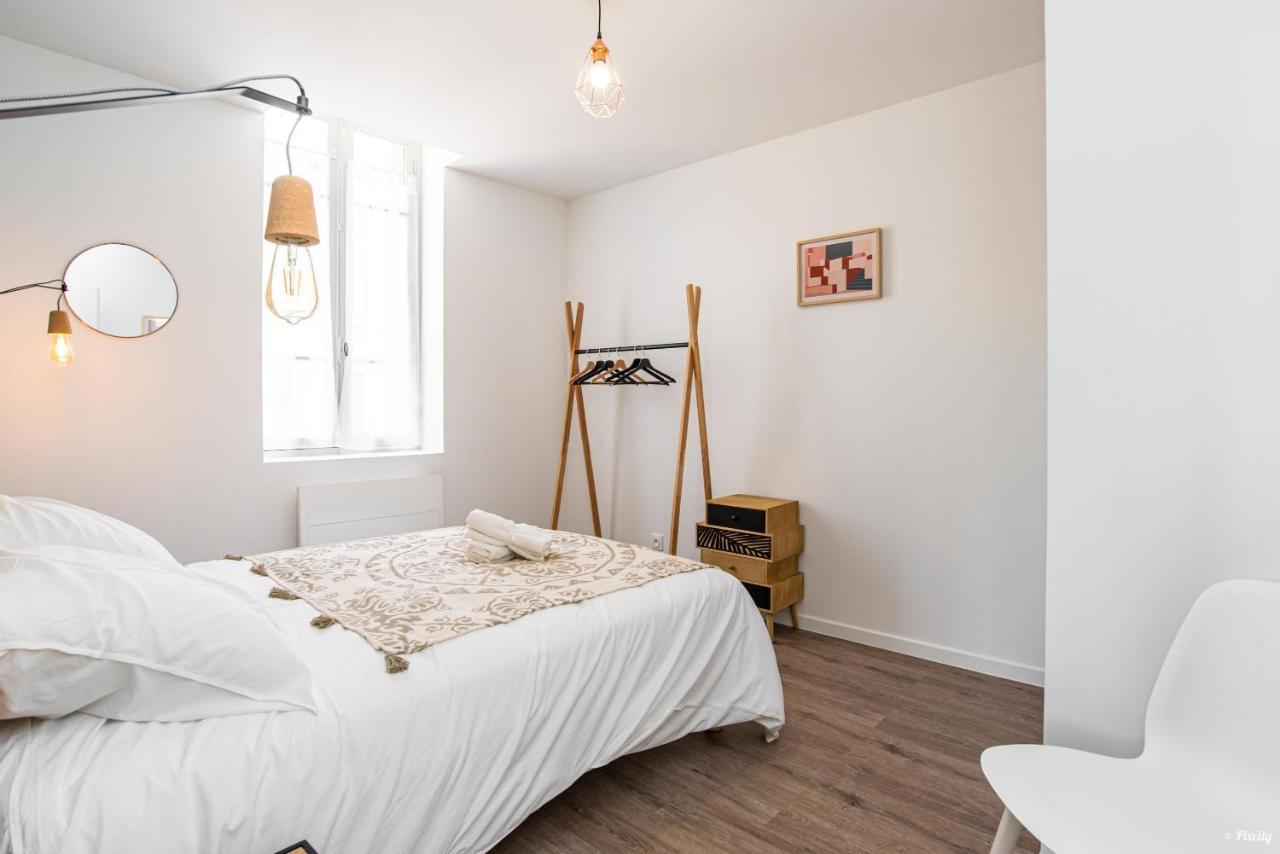 Fontaines De Valence D'Agen Centre Ville Netflix Proche Parking Gratuit Exterior photo